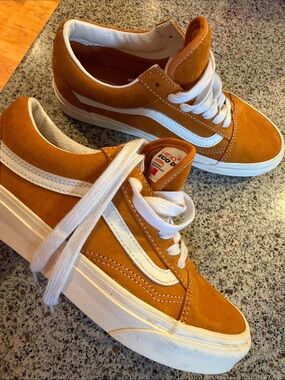 Vans Orange Suede Old Skool with White Stripe